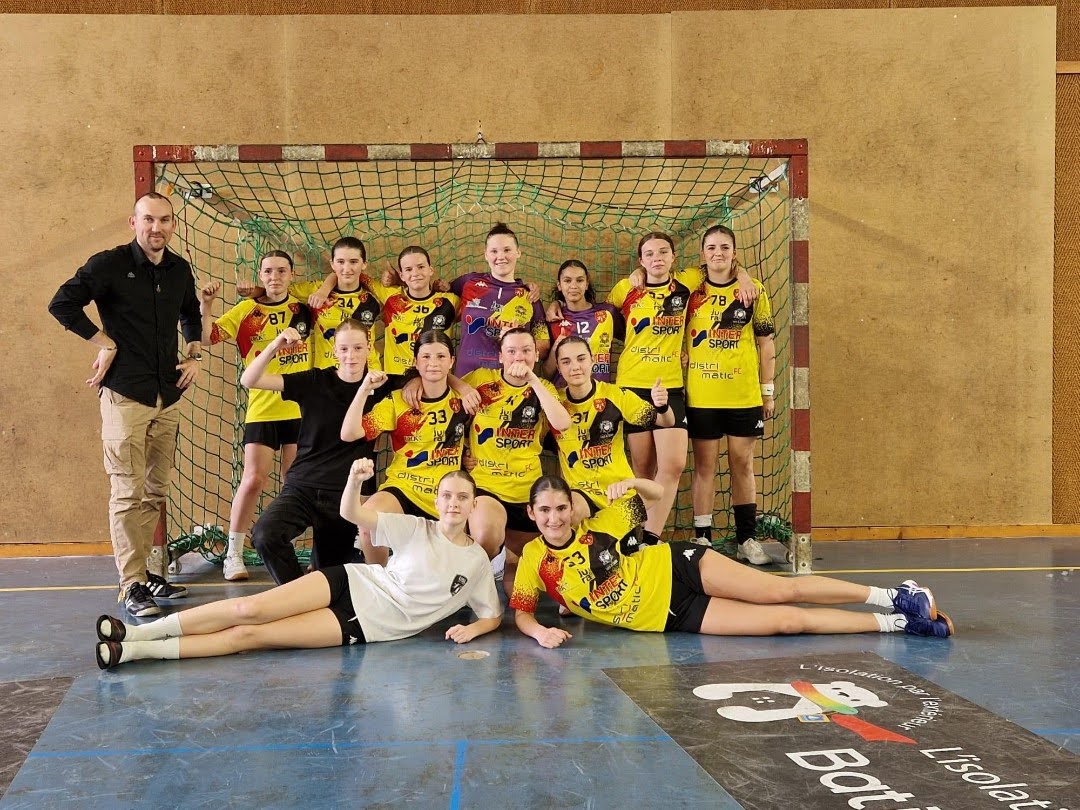 Équipe 15 Filles Usl Handball à Lons Le Saunier 